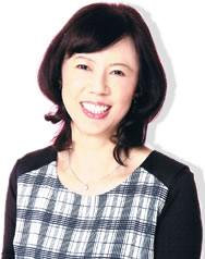 所長　社会保険労務士 高須　久二子